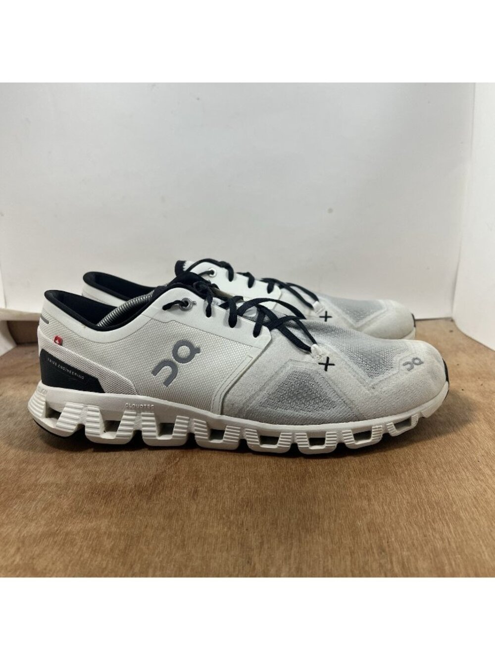 On Cloud x 3 Shift Men's Size 12 Running Shoe White Black Sneaker 60.98706